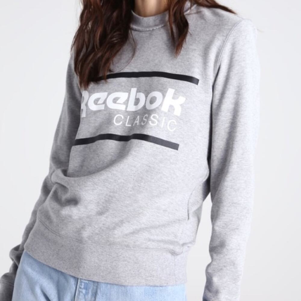 Reebok Classic Gray Logo Sweatshirt in Sz XS